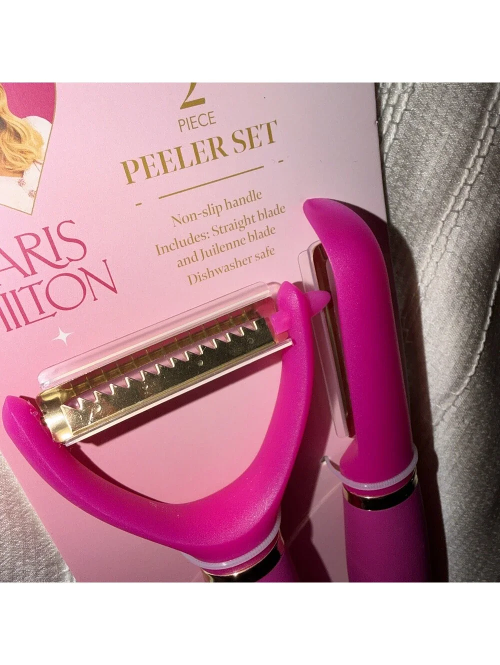 Paris Hilton Popstar PINK Peeler Set - Kitchen Gadget - Straight & Julienne NEW